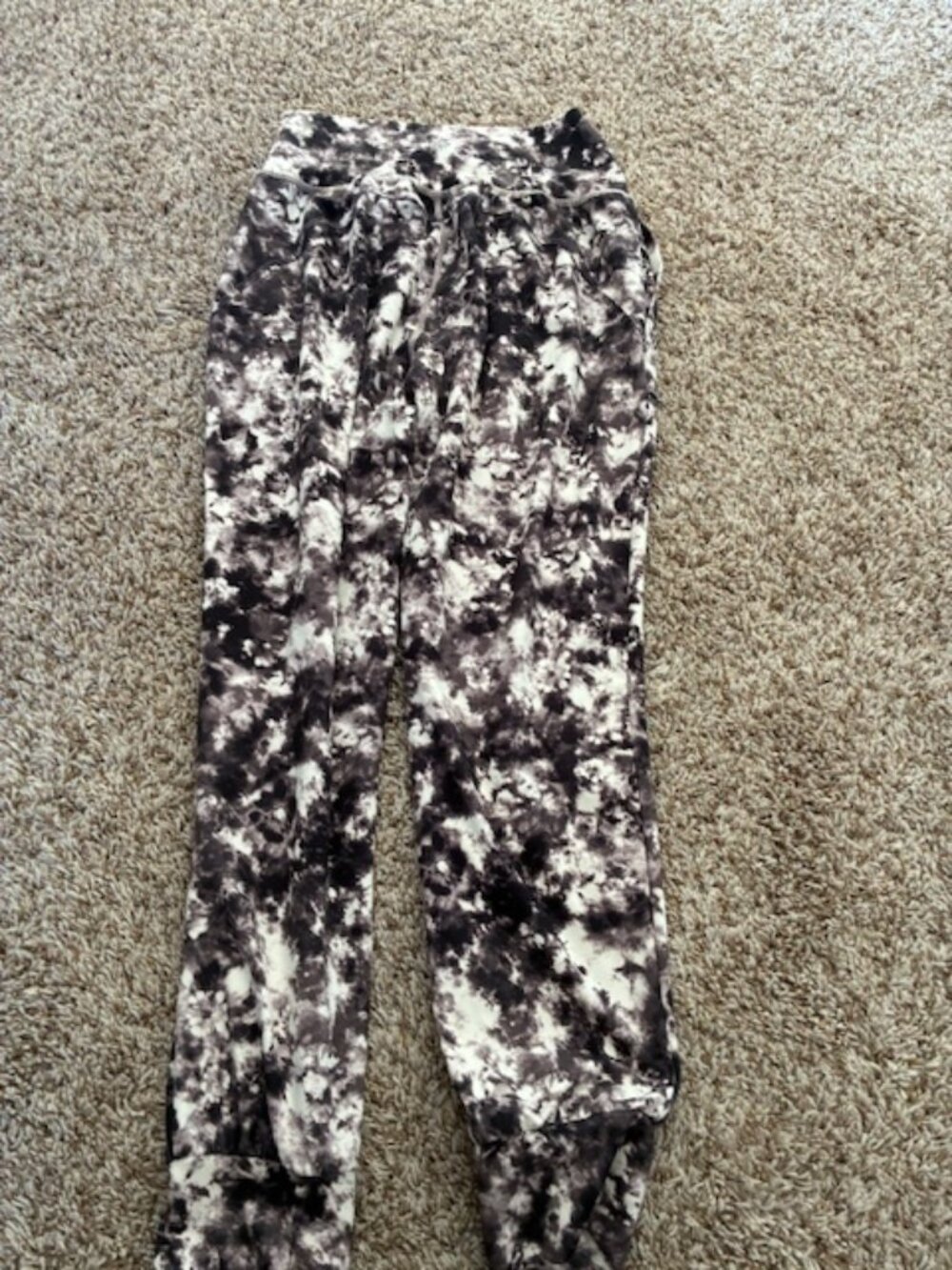 Athleta Leggings X2, Both pairs Medium, in good condition